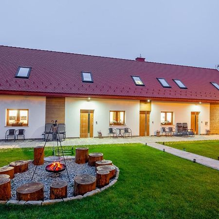 Osada Rest Tylicz Apartment Екстериор снимка
